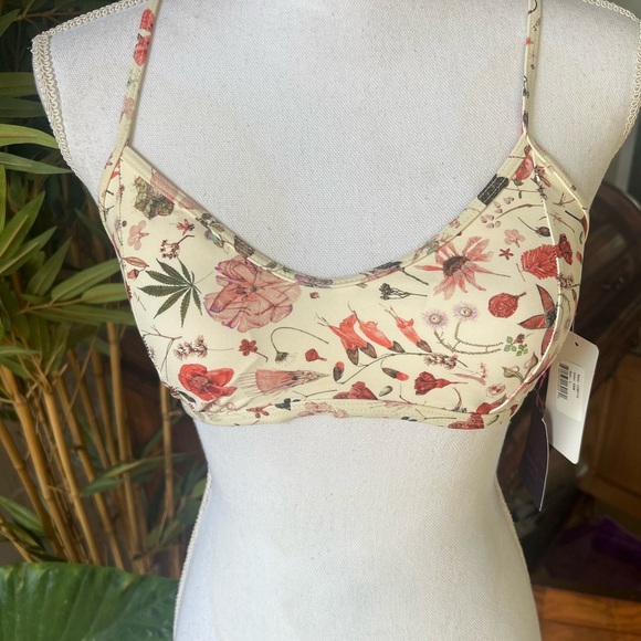 L Space by Monica Wise bra crochet back NWT. Large - Picture 2 of 16